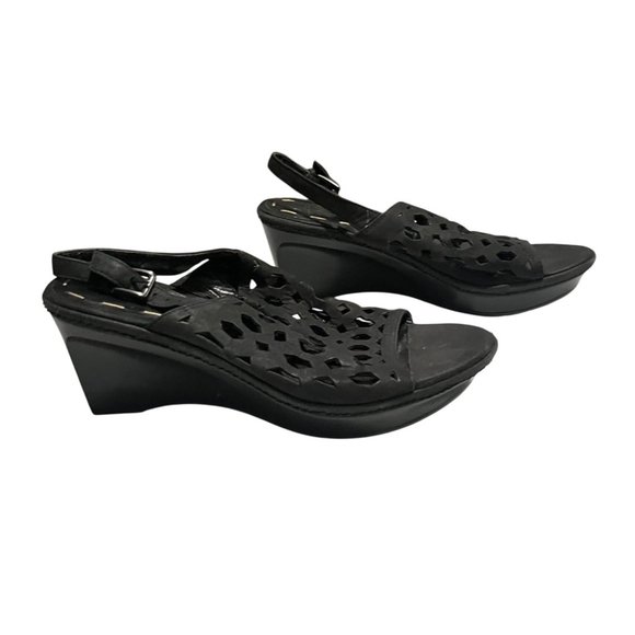 B Makowsky Womens BFSolly Wedge Sandal Black Leather Size 8M - Picture 1 of 10